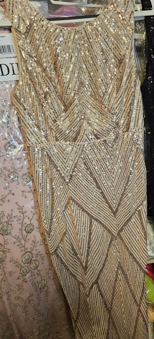 6-8 Medium Sequin Geometric Maxi Dress in Gold & Brown NWT